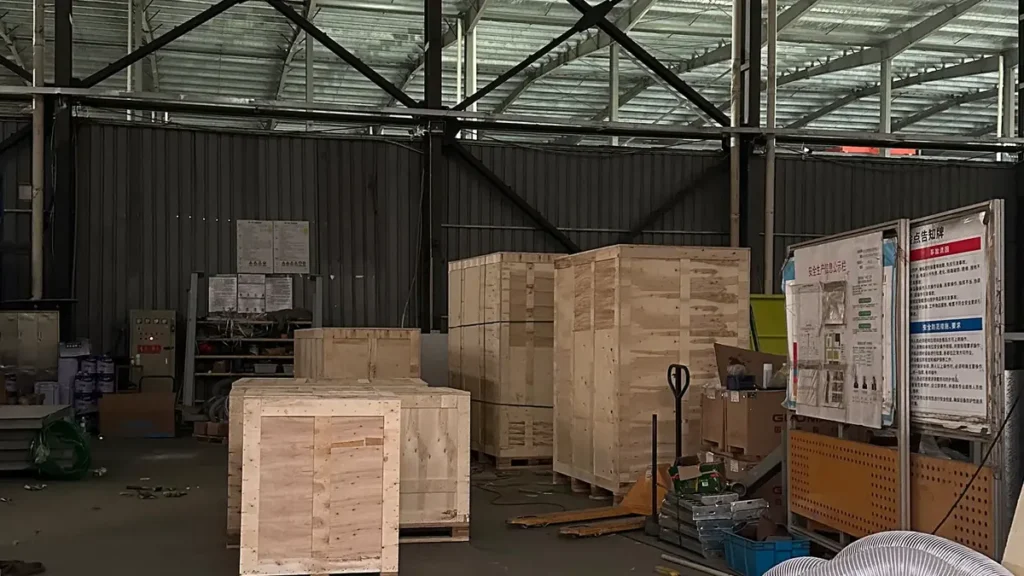 Import from China to Indonesia: goods dispatched and ready for the port