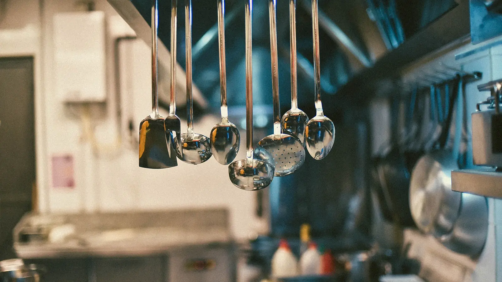 Kitchenware sourcing from China: finished stainless steel products